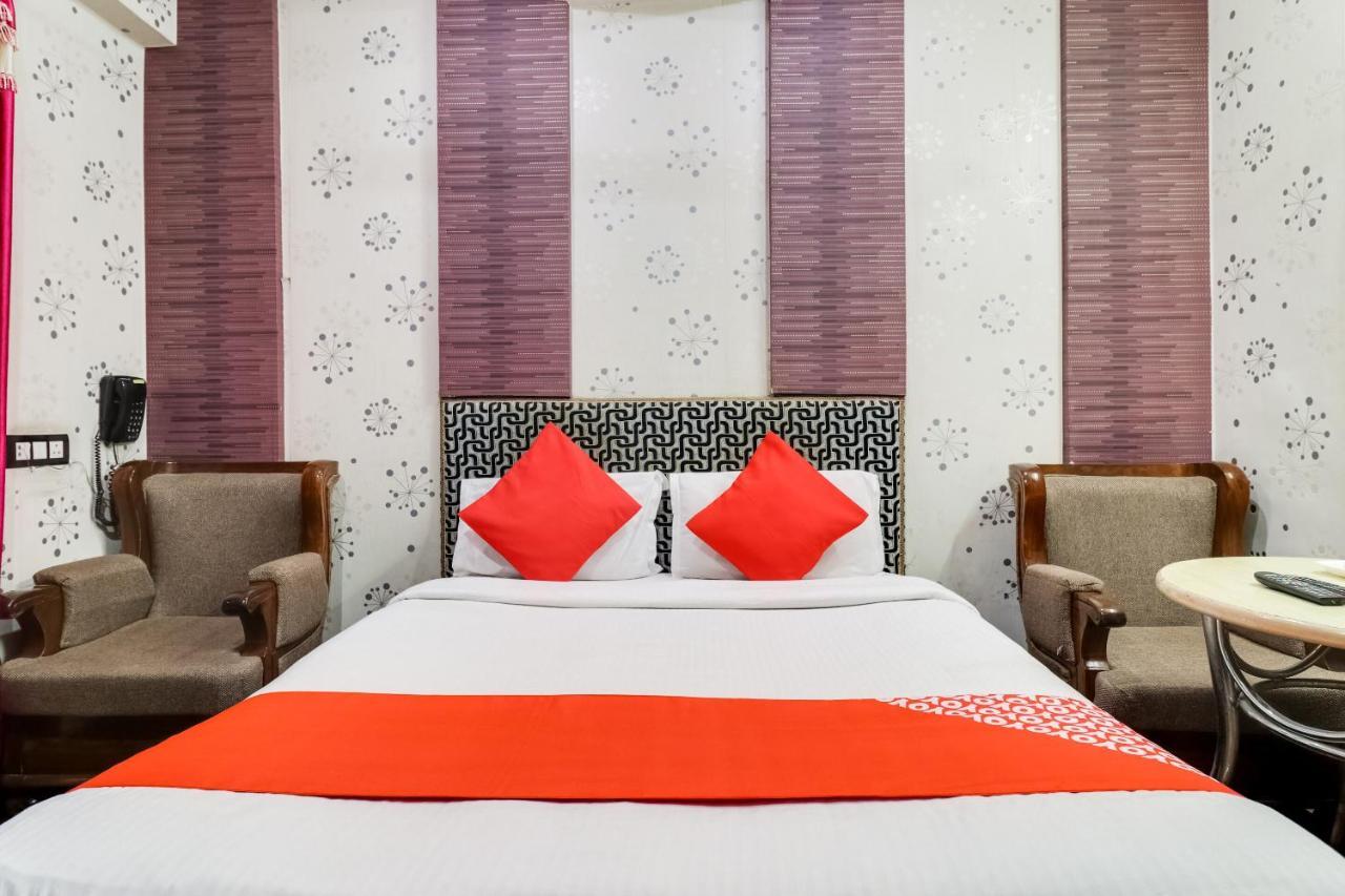 Oyo 71163 Heritage Guest House Allahabad Luaran gambar
