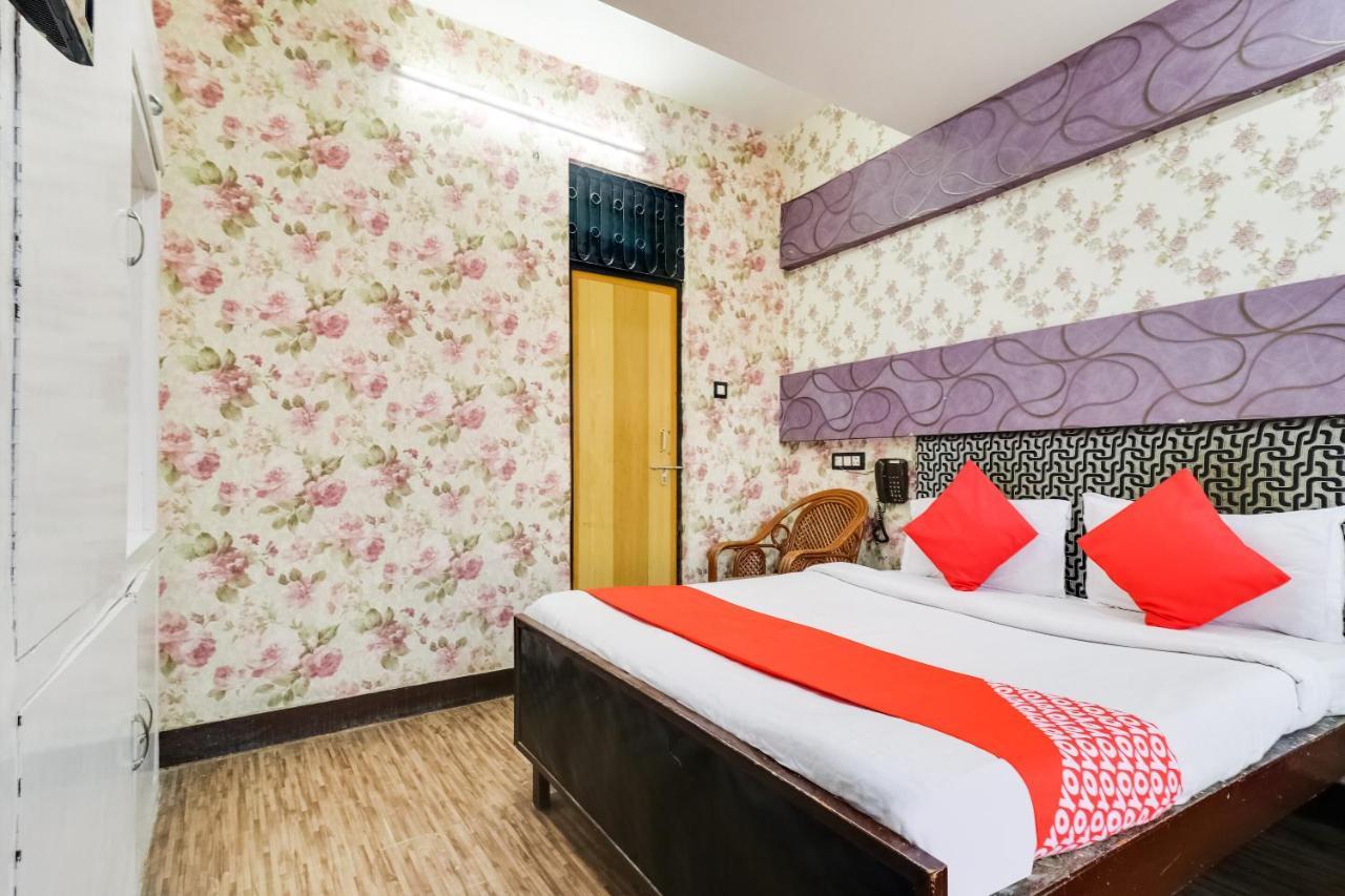 Oyo 71163 Heritage Guest House Allahabad Luaran gambar